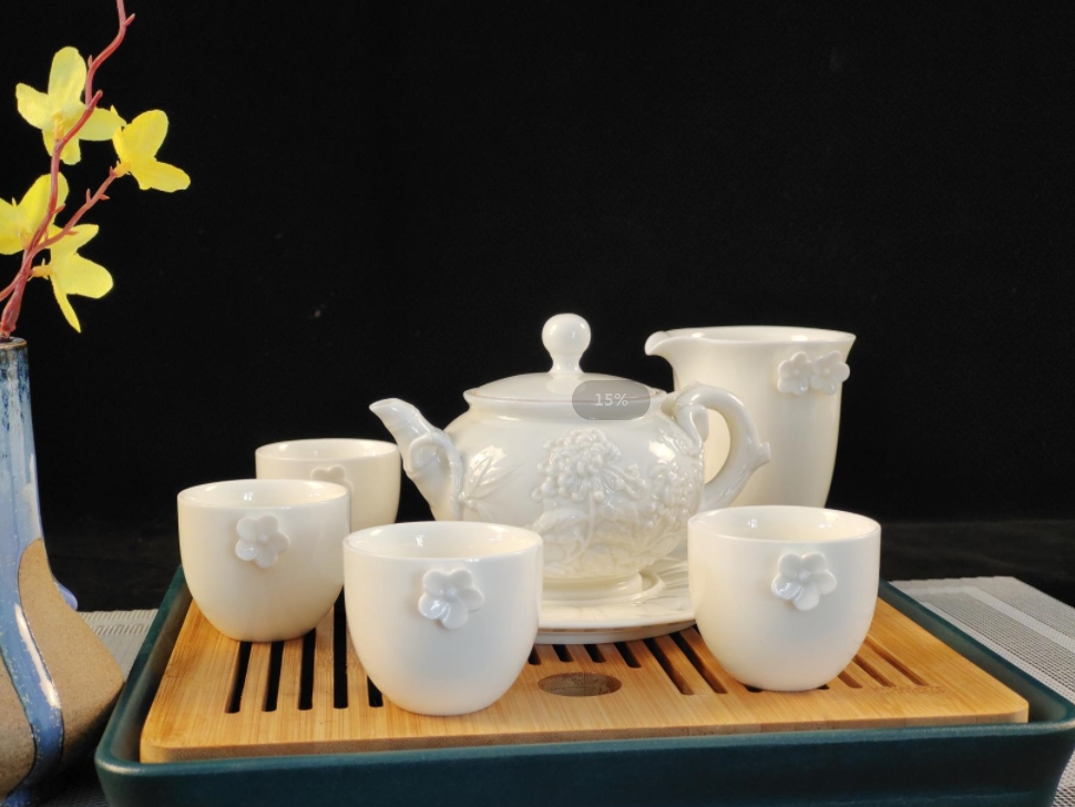 中秋送禮怎么選？來看看定瓷茶具套裝吧(圖2)