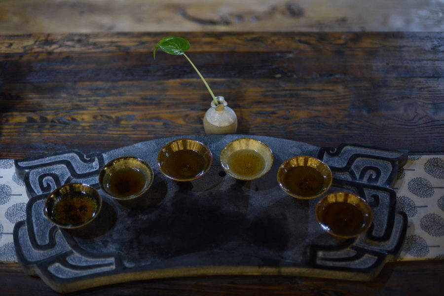 大宋定窯燒制的定瓷斗笠盞，非常適合“點茶”